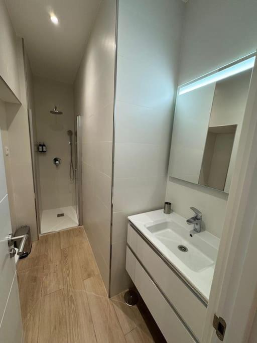Madrid Centro Apartamnto Estreno Esterno foto